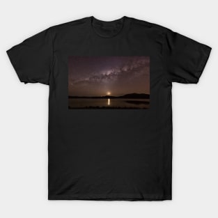 Milky Way Moonset T-Shirt